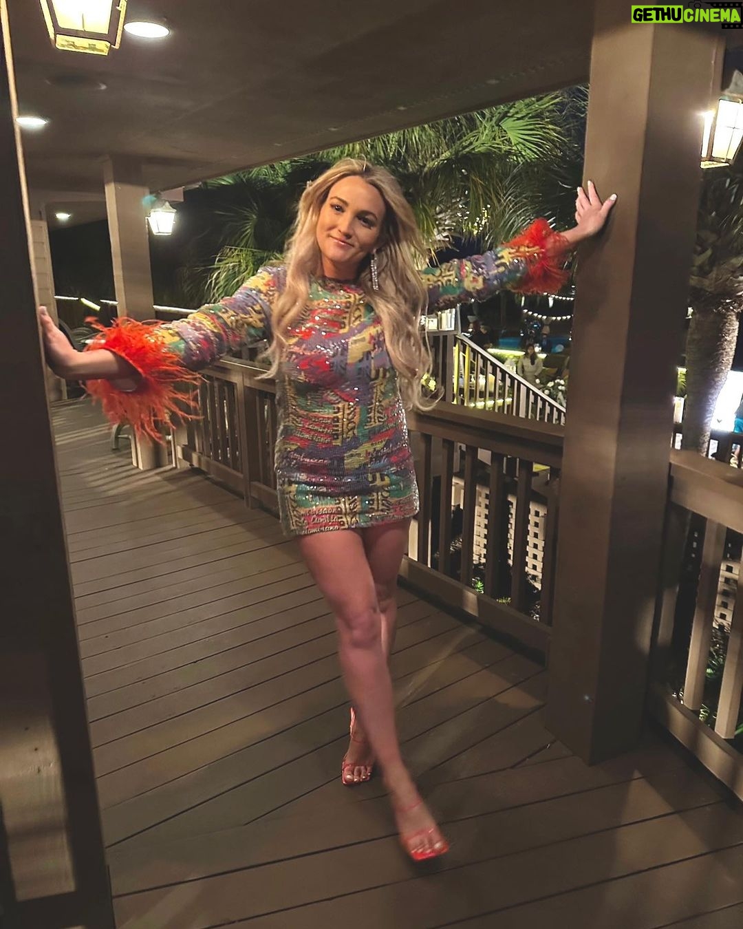 Jamie Lynn Spears Instagram - π©βπ¦³ππΌββοΈπ€ΉββοΈπ―ββοΈπΈπΌ
