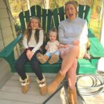 Jamie Lynn Spears Instagram - I know motherhood is one of the hardest job at times, and how the mother/child relationships can be really complicated as well. I really try to not take any of it for granted though, even when the kids or my mom are making me lose my mind🤪 I know there are so many who don’t get to celebrate Mother’s Day with their mamas, and I know there are so many who are trying so hard and would give anything to become a mother. So, I am sending all my love to all of you no matter where you are on your motherhood journey and no matter what it looks like, bc not one is the same. God bless all the MAMAS 🤍🤍🤍