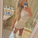 Jamie Lynn Spears Instagram - girly glam for a night out🎀 tried & failed to get better pic of the precious hair ribbon Four Seasons Hotel Los Angeles at Beverly Hills