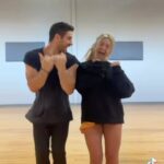 Jamie Lynn Spears Instagram - I reckon I’m a tik-toker now💃🏼 @ryleearnold1 @harryjowsey @alanbersten