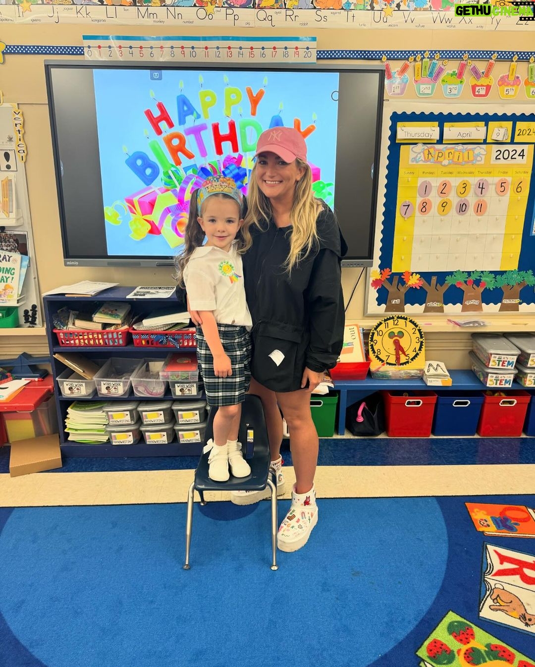 Jamie Lynn Spears Instagram - Happy 6th Birthday IVEY🎈6 years of pure JOY & laughter🎀🤍