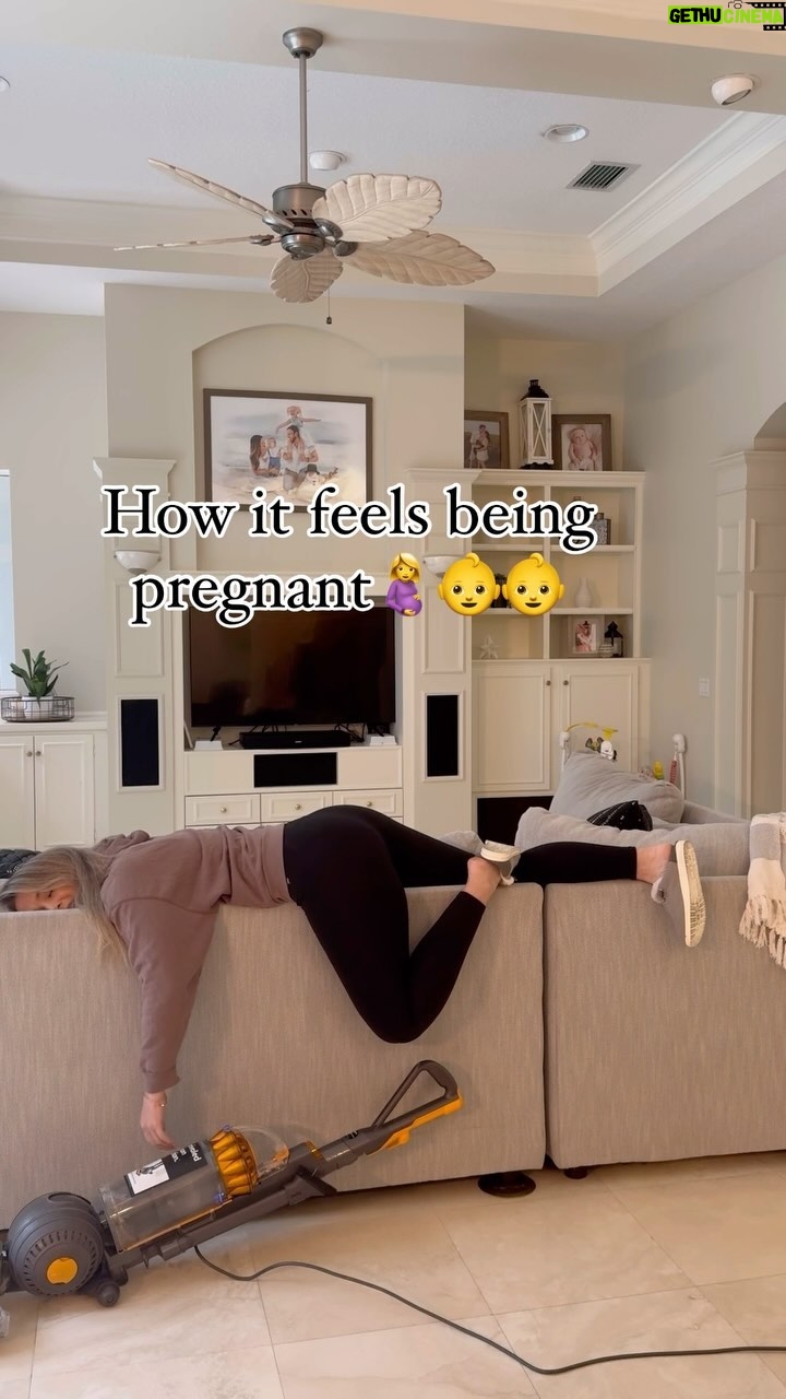 Jamie Otis Instagram - My excuse is im growing organs for two baby BOYS & It takes a lot to grow hearts, lungs, and kidneys!😜😝 AHH, feels so good to FINALLY know both of their genders!!🤰👶👶 I’m 15 weeks pregnant now & according to my pregnancy app, these baby boys are the size of two avocados 🥑 🥑, they’ve begun practicing breathing 🥹, & their little legs are longer than their arms now.☺️ Also, according to my app the nausea should go away now - but I literally threw up yesterday soooo 🤷🏼♀️ My doc told me not to be surprised if it doesn’t go away at all with twins 😱 and every mama I know who carried twins has said it was a ROUGH pregnancy … 🤪 But I’ve gotta tell ya, I think I am feeling their little kick flutters already!🥹🤰👶👶 And when I roll onto my back while sleeping and put my hand on my tummy I can now *feel* the roundness of my little baby bump.🙏🥹 Pregnancy has always been my favorite. Even with the sickness and fatigue, the miracle of LIFE growing INSIDE ME I will never, ever take for granted!🙏💙🙏💙 I’m almost half way done …. In some ways it feels like it’s going by so fast (like all the stuff I still have to do!!!) but in other ways I feel like I’ve been pregnant FOREVER 🤣 We genuinely need to get new vehicles asap. Neither of ours will fit our whole family when these babies come.🤪 I’ve asked for good recs before and A LOT of you said w four car seats needed just skip the suv and go straight for the minivan.🚐 I’ve *never* envisioned being a minivan mama, but I’ve heard they’re actually quite nice these days!💁🏼♀️ #twinpregnancy #twinmom #preggo #firsttrimester #secondtrimester #thirdtrimester #pregnancyproblems #pregnant