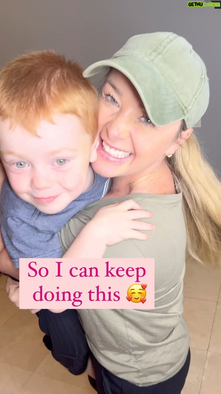 Jamie Otis Instagram - I started going to the gym exactly a year ago this month.🥳💪👏🏻 I wanted to be able to lift my son up without pulling a hammy 😆 and keep up w my daughter!🥰 A yr ago I could barely pick up my 30 pounder toddler & carry him without getting winded🤪 I wanted to embrace my mom bod, but I also wanted to be able to play w my kids without falling on the ground huffin’ & puffin’ trying to catch my breath😅 I was 186 pounds at my heaviest and the strange thing is - the more weight I gained the less I cared bc I finally felt FREE in my skin.🙏🏻 Instead of trying to “bounce back” after I had my second baby, I learned to accept & lovemyself.🙌 I stopped weighing myself every single day, several times a day.🙅🏼♀️ I practically rebelled against the beauty standards I grew up with. I celebrated (and still do) skin that rolls, bellies that jiggle & thighs that have dimples.🙌 Why? Because It’s normal.🫶🏻 Stretch marks, freckles, scars - all these things society tells us are ugly are actually just HUMAN. It’s friggin NORMAL. We aren’t flawed bc of these. After becoming body positive, did I love my body every single day? No. But I loved it way more than I ever did when I was constantly on the hamster wheel of binging and then dieting and over exercising!💯 I was so over the constant battle of always trying to lose more weight. I used to punish myself with extra miles to run if I ate a friggin slice of pizza.🍕 …But then I found myself 186 pounds w high cholesterol & feeling weak & tired. We’d been trying to conceive for months w no success. The straw that broke the camels back for me was when I was barely able to help my daughter learn to ride her bike bc I couldn’t keep up.🤪 I knew I needed to change my lifestyle. I was scared to start a consistent workout routine. I worried I was going to go back to the bad habits of obsessing over my weight & what I ate & overly judging myself. I used to be so mean to myself.🤦♀️ But I haven’t.🙏🏻❤️ I’ve learned how to love my body while also taking care of it. And I’ve gotta tell ya, if I can do it - you can too! Just go for it! If you need help, I’m here for ya!💯👏🏻❤️