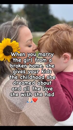 Jamie Otis Instagram - Jamie, You’ve shown us what it means to overcome, to make the best out of your circumstance, to care for others no matter what, and what it means to love your family. I’ve never met anyone with as much love in their heart, and our kids are so lucky to have you. 

I can’t imagine going through what you did as a child, but you should be so proud of yourself for how good of a mom you are!

I can’t wait to bring baby number 3 and 4 into this world with you, and it makes my heart happy knowing how much love they will get from you!

#preggo #twin #pregnancyannouncement #dadlife #momlife #parenting #family #positive #positivevibes #smilemore #sohappy #stayathomedad #dadsofinstagram #love