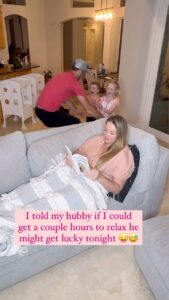 Jamie Otis Instagram - Going from trying to conceive to the first trimester of pregnancy🤰 is a HUGE change if ya know what I mean😜🤣 I used to be up for “it” far more than I am now….and TMI, but it makes me cramp terribly after we do “it” this time around😩…that just makes me scared so I really don’t wanna do “it.”🤪 I’m so thankful to have such a loving, kind, supportive and *patient* husband.💕 Anyone else cramp after doing it while pregnant? This didn’t happen to me with my other pregnancies.🤷🏼‍♀️