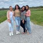 Jana Kramer Instagram – Happy Easter ✝️
