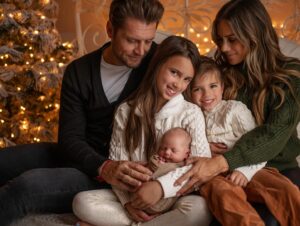Jana Kramer Instagram - Merry Christmas from my family to yours. May you all have a blessed and hopeful day. ✨🌲♥️🌲✨