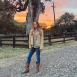 Jana Kramer Instagram – 2 more days till you meet Lexi and the amazing cast of “a Cowboy Christmas Romance” #acowboychristmasromance @lifetimetv. SATURDAY🎉🎉