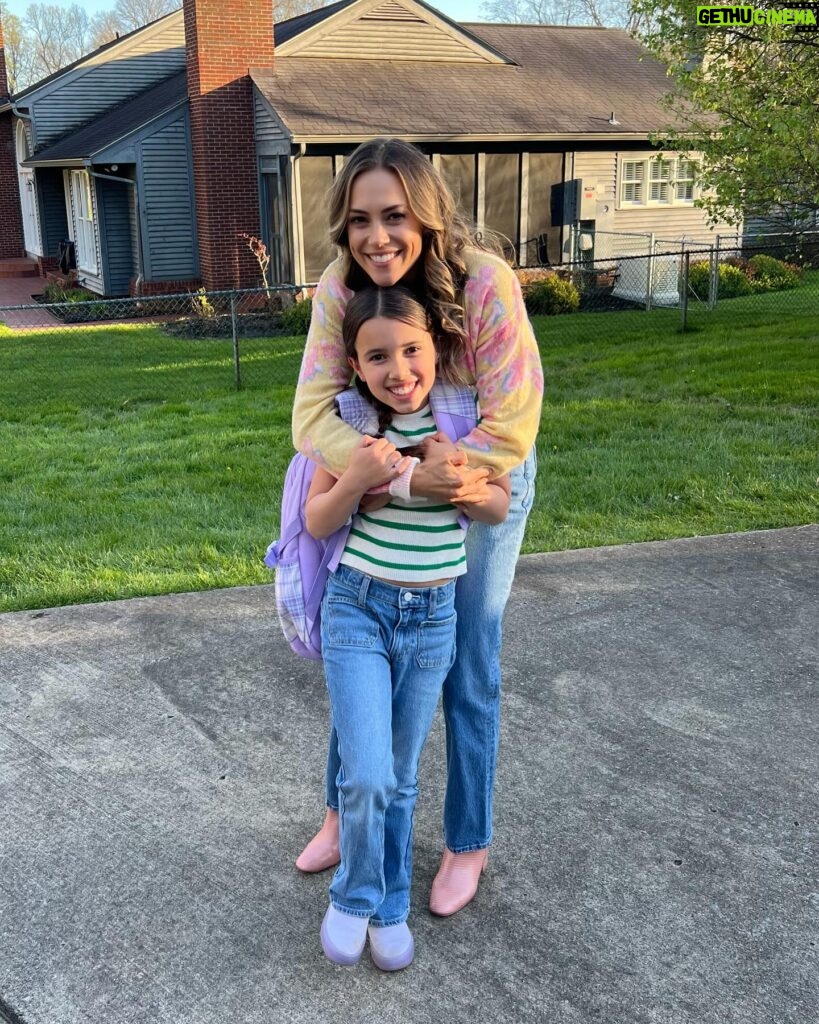 Jana Kramer Instagram - That’s a picture wrap for my Jolie Rae on her first movie. Insanely proud. There were so many moments I caught myself looking over at her in just awe of how not only amazing she was at acting but how she stepped into her confidence and believed in herself too. Also how amazing she was on set on and off screen. Her kindness and beauty always shining. Beyond proud momma.