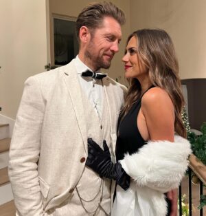 Jana Kramer Instagram - The best 40th ever with the best of friends. So. Blessed.