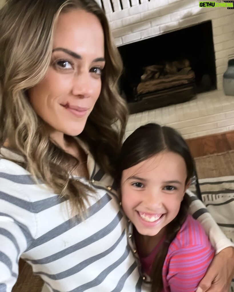 Jana Kramer Instagram - That’s a picture wrap for my Jolie Rae on her first movie. Insanely proud. There were so many moments I caught myself looking over at her in just awe of how not only amazing she was at acting but how she stepped into her confidence and believed in herself too. Also how amazing she was on set on and off screen. Her kindness and beauty always shining. Beyond proud momma.