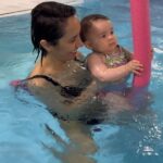 Janette Manrara Instagram - Today’s was Lyra’s first day in the pool AND her first swimming lesson! She loved it and so did mummy. Thank you @puddleducksmidcheshire for creating such a beautiful environment for our new little swimmer. Happy to report we’re heading back next week! 🌊 @adam_peaty would be proud 👏🏼 #puddleducksswimminglessons #puddleducksmidcheshire #learn2swim #lifeskills