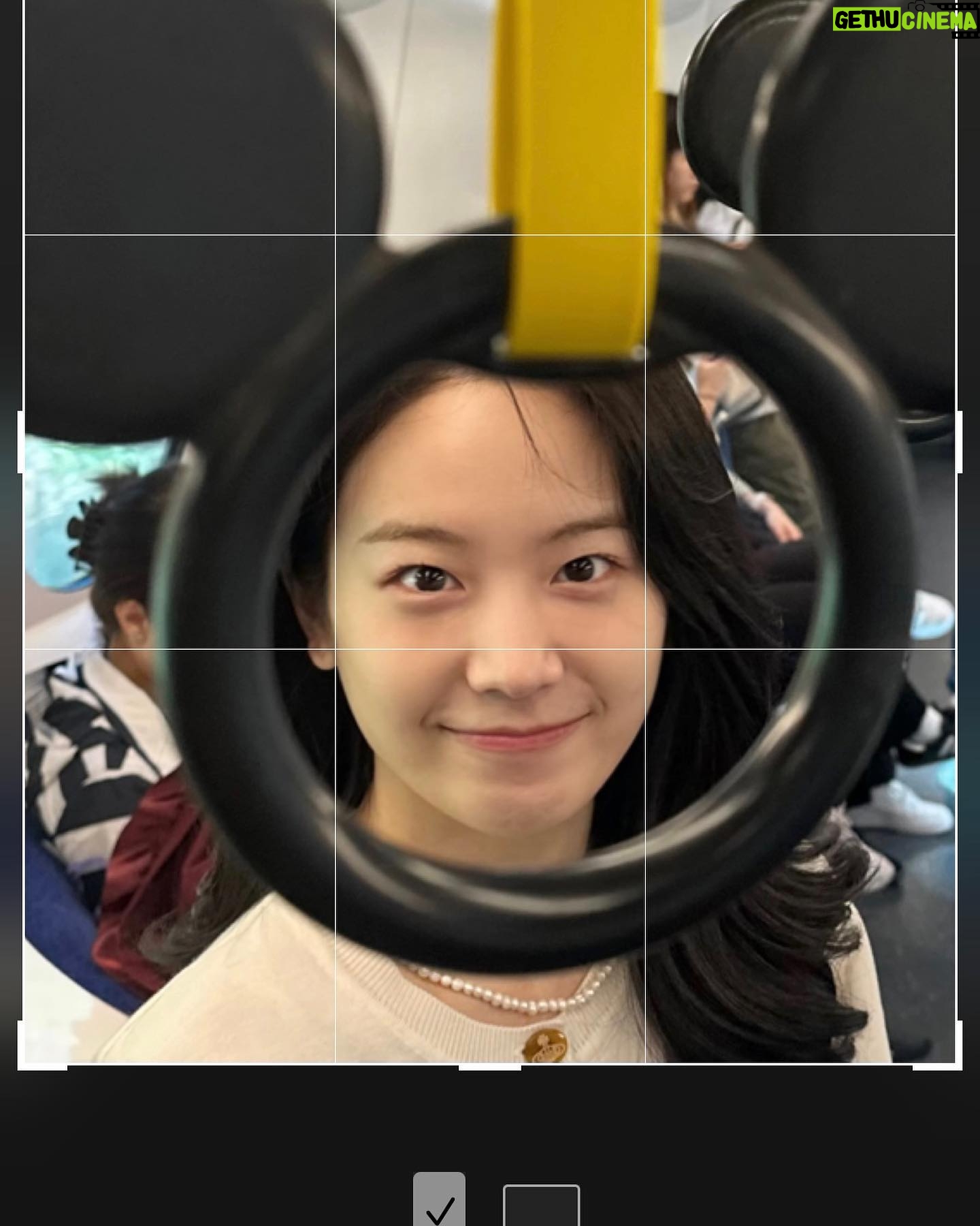 Jang Gyu-ri - 161.4K Likes - í콊đŤ