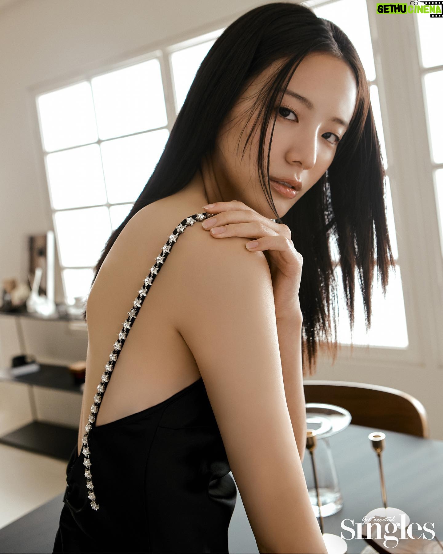 Jang Gyu-ri - 214.9K Likes - @singlesmagazine