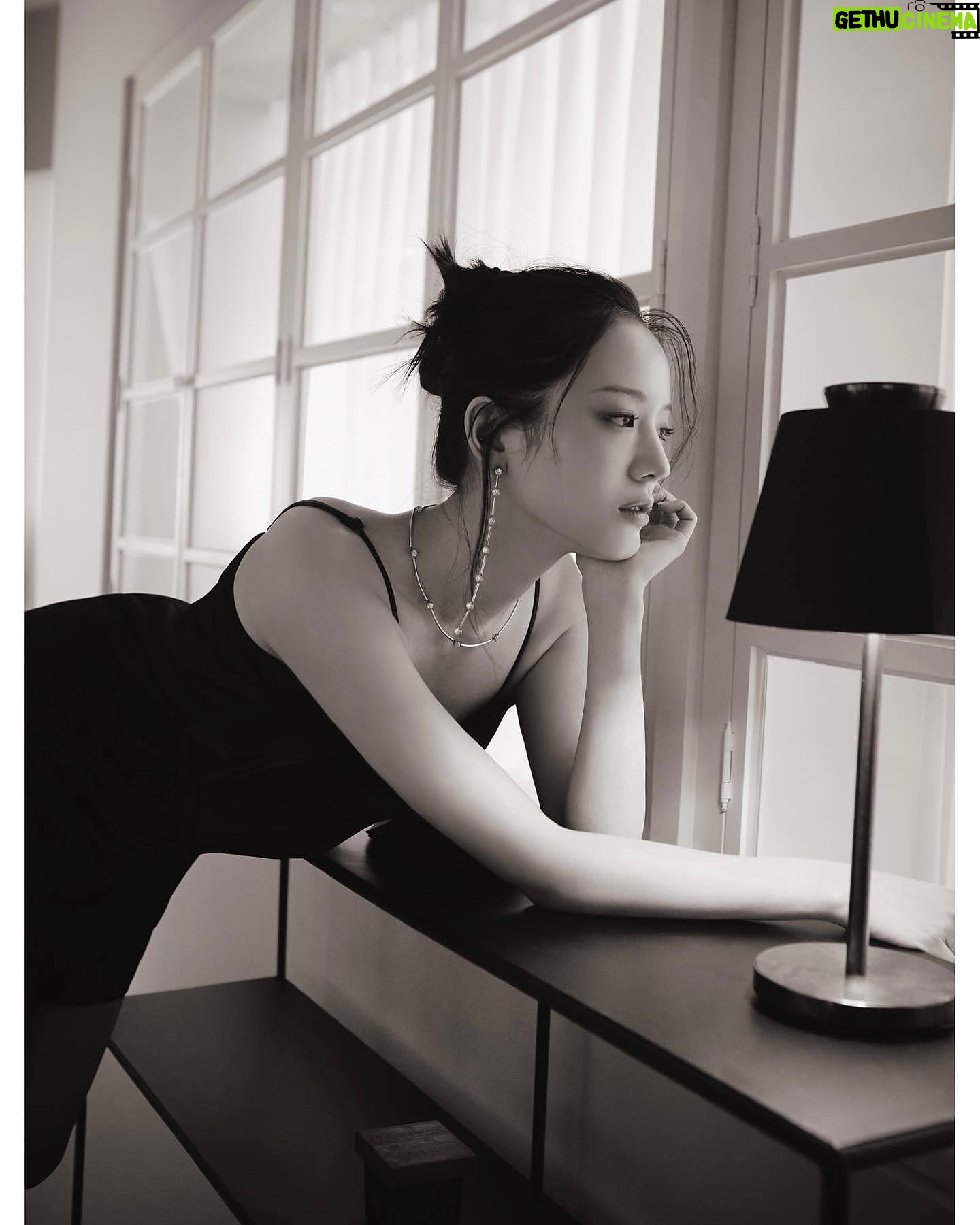 Jang Gyu-ri - 257K Likes - B읡đ¸