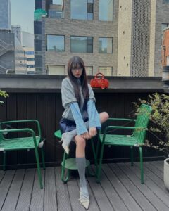 Jang Won-young Instagram - 🧡☁️☁️ @miumiu #MiuMiu #MiuArcadie #AD