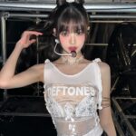 Jang Won-young Instagram - 👱🏻‍♀️🎀🖤✨