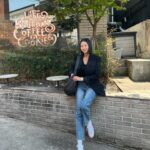 Jang Yoon-ju Instagram - 유튜브 #윤쥬르 에서 우리 조금 더 가깝게 만나요. 하나씩 하나씩 만들어 가요. 함께:) 🩷 #윤쥬르 #홉앤럽 #hopeandlove