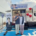 Jang Yoon-ju Instagram - 17년 전에 의류 광고 모델로 만났었던 수현이와 작품에서 가족으로 만나게 된 건. 참 신기하고 감사한 일이다. “현우야 이제 이번 주면 눈물의 여왕은 끝이 나지만. TV 드라마가 처음인 나에게. 네가 내 동생이어서 현장에서 심적으로 든든하고 편안했어. 고마워! 수현아:) 우리 또 만나자! 💛🌷🫶🏻 #눈물의여왕