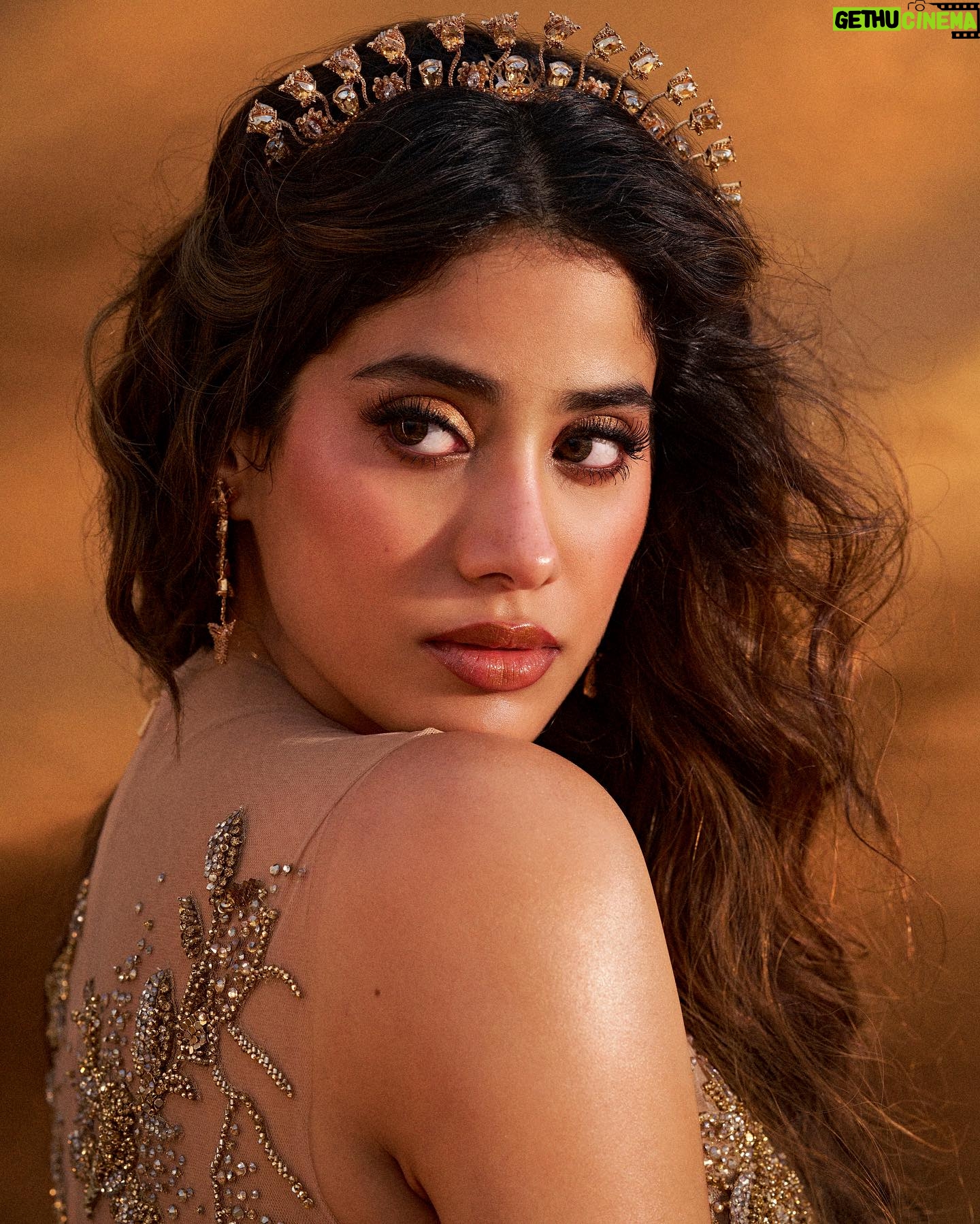 Janhvi Kapoor Instagram - In the garden of Eden…