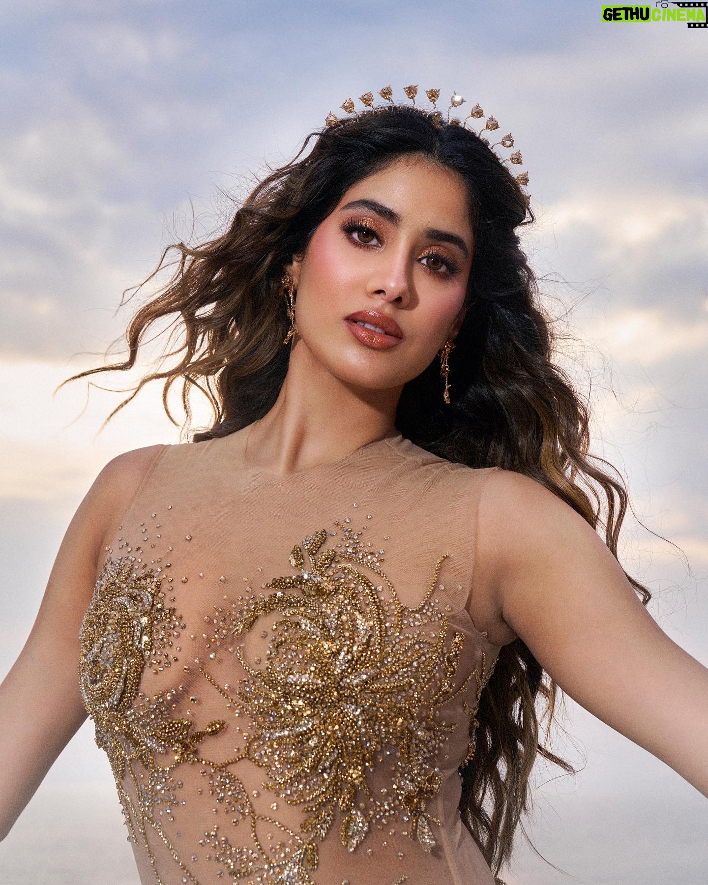 Janhvi Kapoor Instagram - In the garden of Eden…