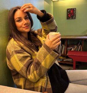 Janina Uhse Instagram - Did someone say „pasteis de nata“?