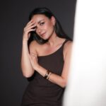 Janina Uhse Instagram - Anzeige • In Hamburg to celebrate the new @theofficialpandora ESSENCE Collection inspired by nature and organic shapes 🤍✨ #BeLove #ShotforPandora
