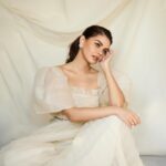 Janine Gutierrez Instagram – Filipina ❤️ 

Custom @studiovaniaromoff @vaniaromoff Styled by @mjbenitez 
@antheabueno @jayaquino_ @_kennethtangonan