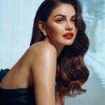 Janine Gutierrez Instagram - a hair story through different characters by hairstylist extraordinaire @jayaquino_ for @megamagazine artist confidential 🎥 so proud of you mimi jay!!! honored to be your muse and so thankful to have you in my life!!!!! thanks for sharing your creativity with all of us! you deserve all the recognition 👏🏻 Mega Magazine February 2024 is now available online and in newsstands! so excited to see it in print! photos by @_kennethtangonan make up by @antheabueno hair by @jayaquino_ styled by @mjbenitez nails by @idonailsph
