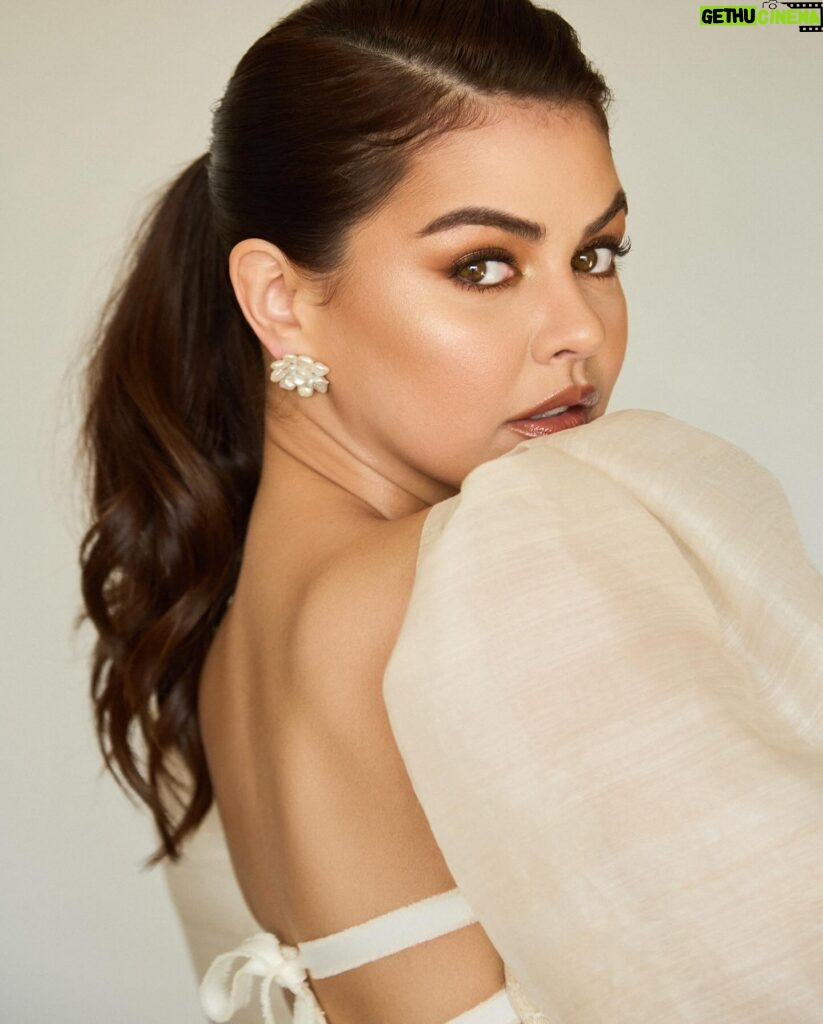 Janine Gutierrez Instagram - 🤍 @lorealparis #makeup