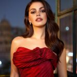 Janine Gutierrez Instagram - Thank you, Kapamilya. Forever grateful for your love. #ABSCBNBallRedCarpet2023 wearing @rajolaurel. @antheabueno @jayaquino_ @studio.24c @melvillesy @maitabaello @tesserajewelry 🌹 #ABSCBNBall2023