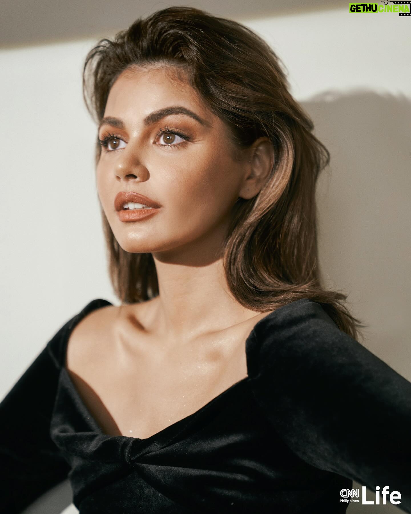 Janine Gutierrez Instagram - one of my most favorite covers ever. @cnnphlife February 2021. there are just some profiles where you feel completely seen. thank you for the support and public service throughout the years, @cnnphlife @cnnphilippines 🤍 photo by @bjpascual written by @donjaucian