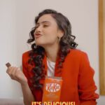 Janki Bodiwala Instagram - Delicious new Kitkat Rich with layers of pure indulgence. Tried it yet? #HaveARichDeliciousBreak #KitkatRichChocolate #kitkat
