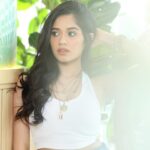Jannat Zubair Rahmani Instagram - Falling for myself!🦋🦋 📸 @smileplease_25