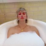 January Jones Instagram - I needed to document this for the archives. He gave me a yes day with very little talking, he even refrained from judging my mood mkup 💖🛁
