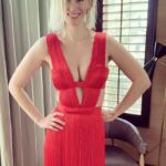 January Jones Instagram – 10yrs later and it still, (sorta), fits.