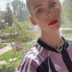 January Jones Instagram – Are selfies still a thing? it’s been a while