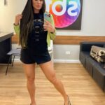 Jaque Khury Instagram - Eu adoro as segundas feiras. Dia do pontapé inicial da semana. De começar, de fazer , de se mexer. Você gosta das segundas feiras?