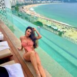 Jaque Khury Instagram - Bom dia Rio… hoje tem final do meu timão 😄✌🏻 Look @biquinisgloriamarie