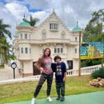 Jaque Khury Instagram - Valeu a pena, atendimento, serviços, estrutura e alimentação. Tudo impecável! E olha que sou bem exige! Amei 😻 @mavsaresort