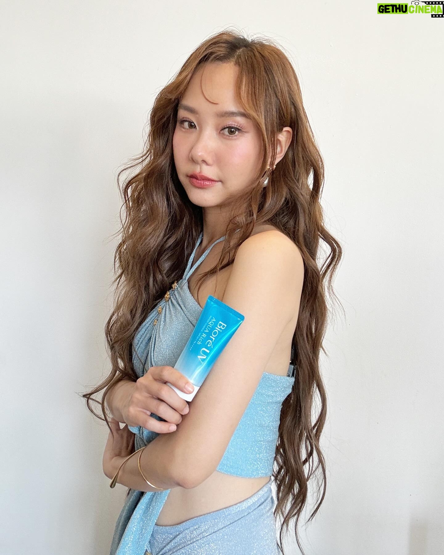 Jarinporn Joonkiat Instagram - 🌞 Bioré 🌞