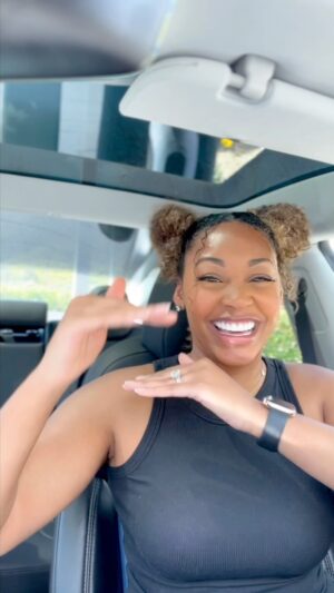 Jasmine Luv Instagram - Whewww chile, property taxes are ghetto 🥴🥴🥴 Y’all alright over there?!! 😳 #mortgagerates #mortgageincrease