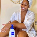 Jasmine Luv Instagram - #ad I’ve always suffered from sensitive skin so when I found out @NIVEAUSA just launched the NEW Sensitive & Radiant Body Lotion I was EXCITED to try it!! This body lotion did not disappoint!! It’s ideal for sensitive skin AND it leaves my skin looking naturally radiant and healthy. Head to my stories to see where you can grab yours! ✨#NIVEAUSA #NourishedbyNIVEA