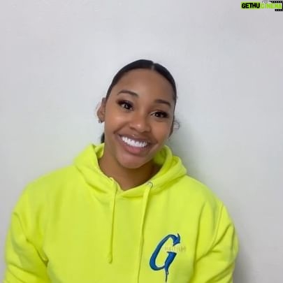 Jasmine Luv - 30.2K Likes - Petty Algebra class is back in session 😂📝 How many did you get right? #TagYourFriend #Petty #PettyProfessor