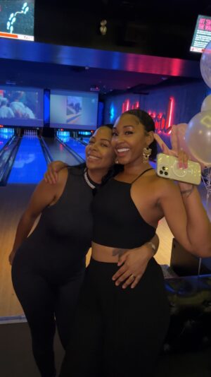 Jasmine Luv Instagram - Birthday was July 5th and BABY….I’m STILL on a sugar high! Make sure you download the apps days before your birthday. Full video on my YouTube Jasmine Luv