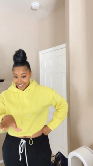 Jasmine Luv Instagram - That friend that say they not judging but be judging like a MF 😂😂😂 We all have one! #KeishaAndBrittany