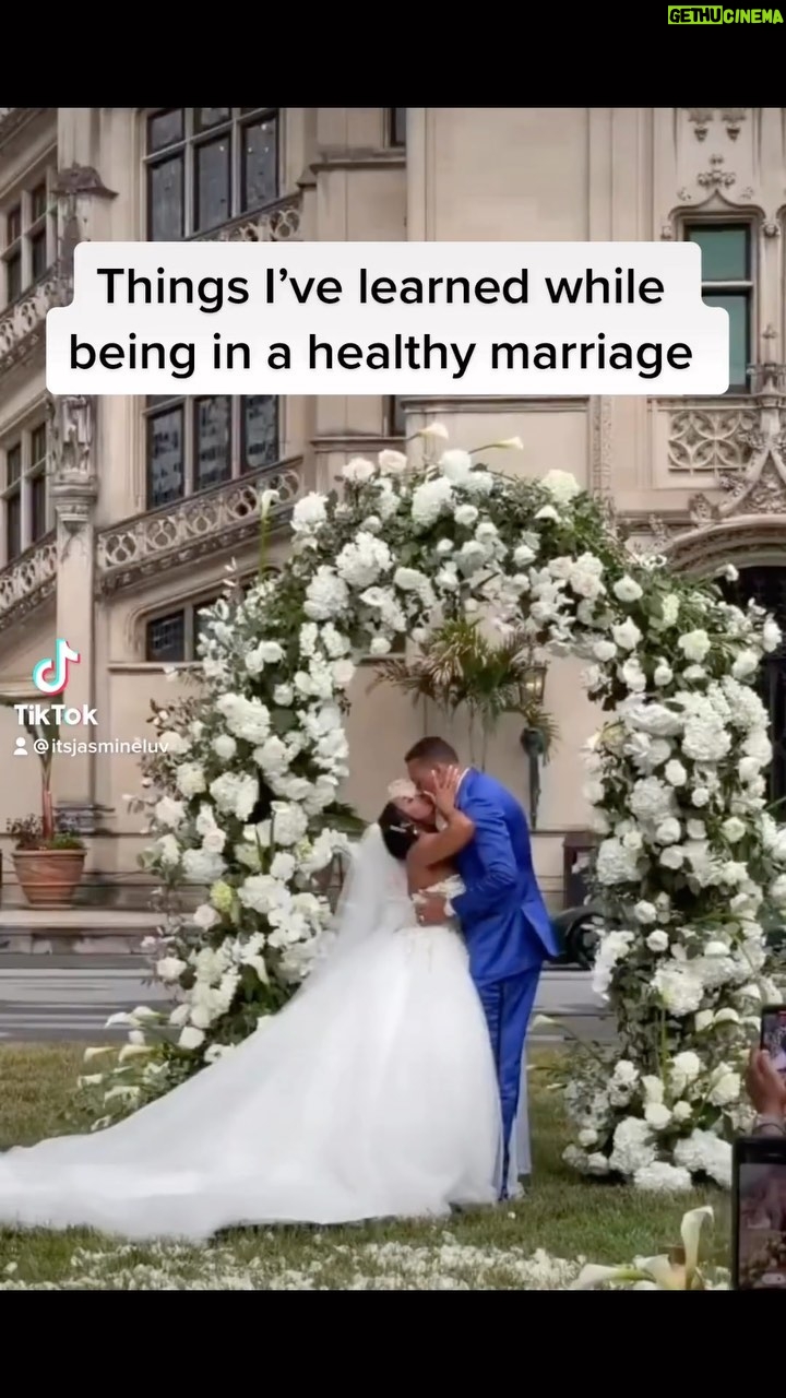 Jasmine Luv - 114.1K Likes - No marriage is perfect but it makes it easier when you find your person💍❤️