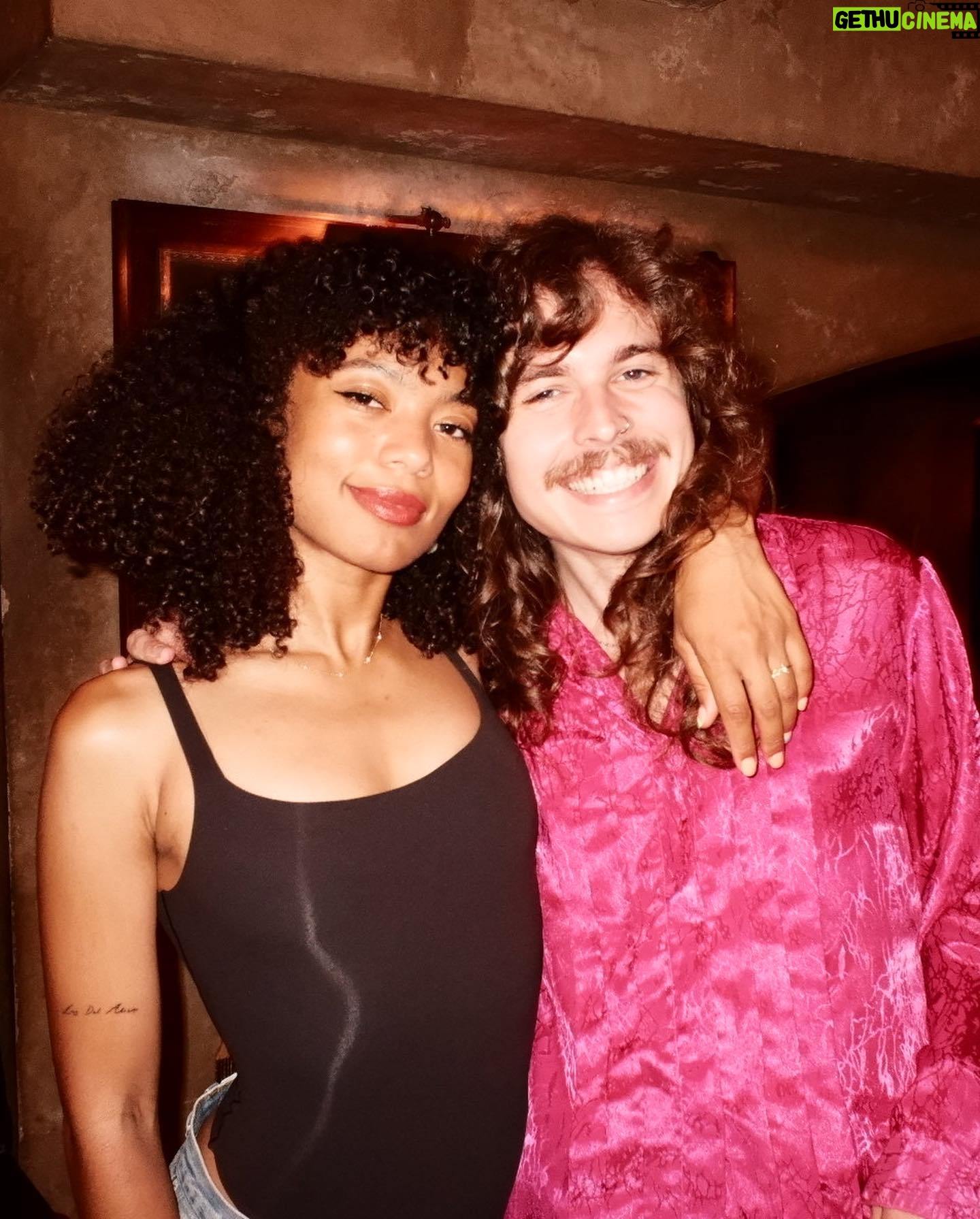 Jaz Sinclair Instagram - Itβs the time of the season π΄ββ οΈ π