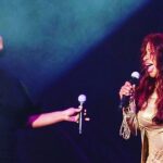 Jazmine Sullivan Instagram - Thanks #essencefestival2017 onstage w/ my fairy Aries Godmovah @chakaikhan ❤️❤️