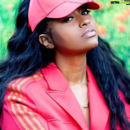 Jazmine Sullivan - 95.4K Likes - Celebrating this amazing moment in #ivypark @weareivypark! Thank u @Beyonce for thinking of me queen!❤️ Philly came dafuq thru and saved the day! I’m proud of my city! I’m proud of us America! WE DID IT!!!! S/o @cris_cavallari @mama.photog #mood4eva